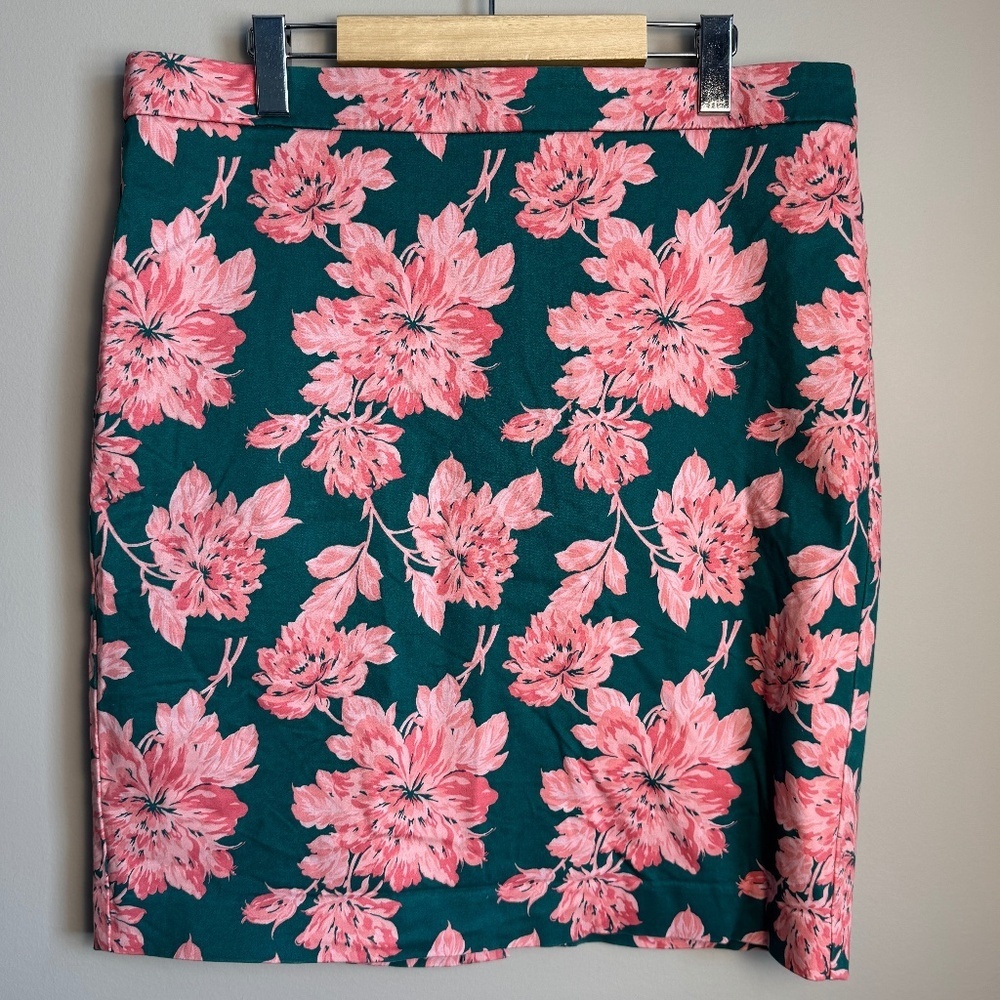J. Crew Mercantile Women's Floral Print Pencil Skirt Green/Pink Size 14 Lined